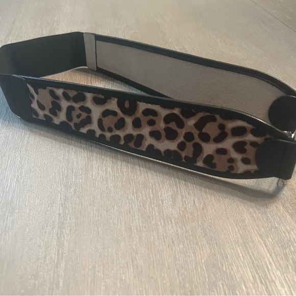 Chico’s Genuine Leather pony heather elastic stretch belt silver buckle Size S - Picture 3 of 12